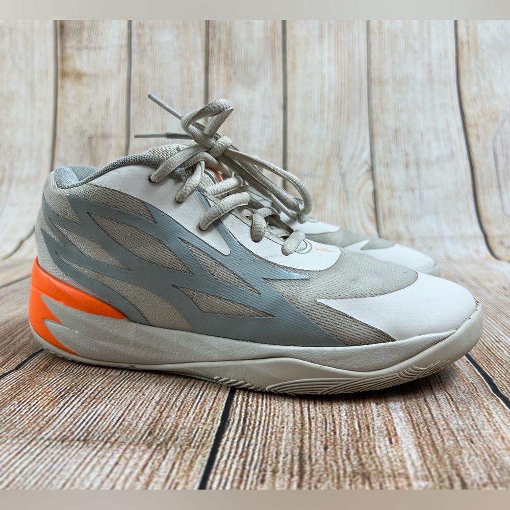Puma MB.02 Platinum Gray Orange Lamelo Melo Ball Kids Shoes Size 3C 391275-02